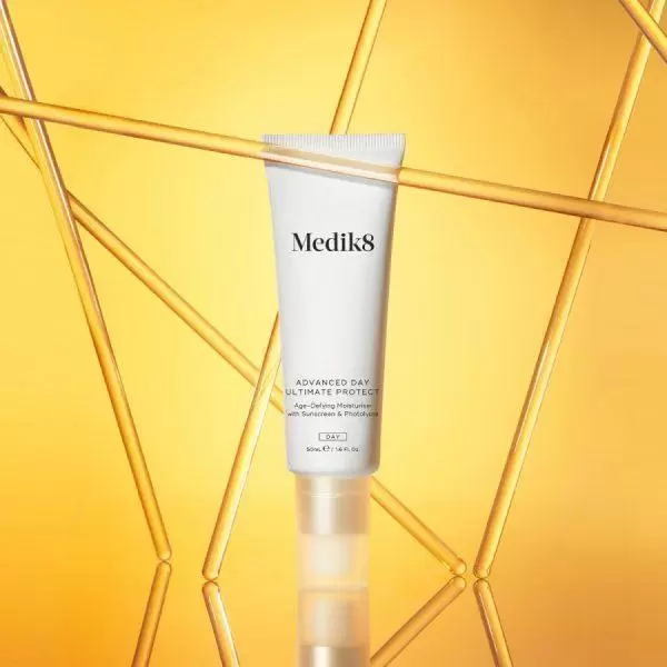 Medik8 Advanced Day Ultimate Protect SPF50+ αντηλιακή κρέμα